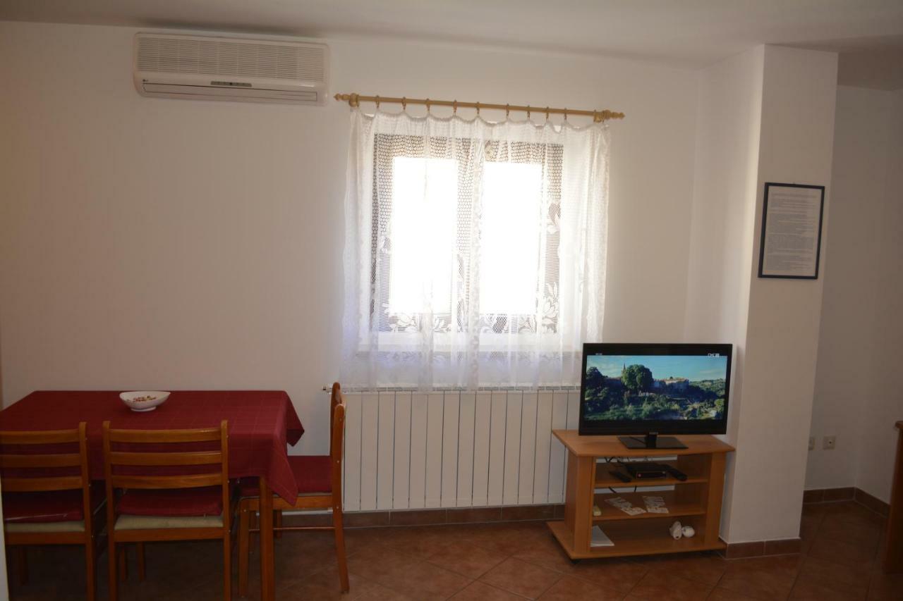 Apartments Denis & Lucija Ровинь Экстерьер фото